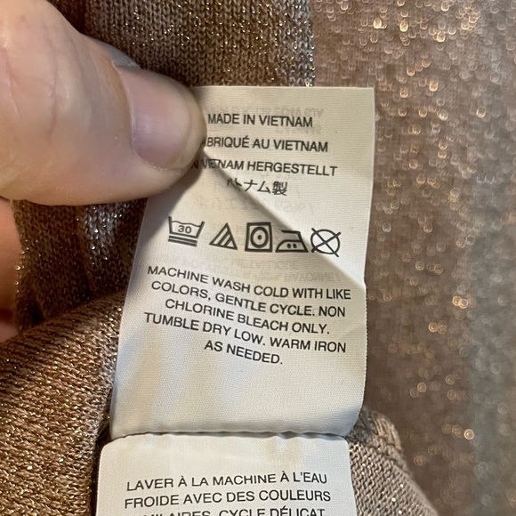 J. Crew metallic, rose gold, light weight sweater, size SMALL - Picture 7 of 9